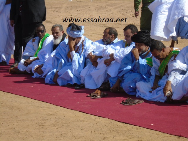 النواب و العمد في جلسة استراحة