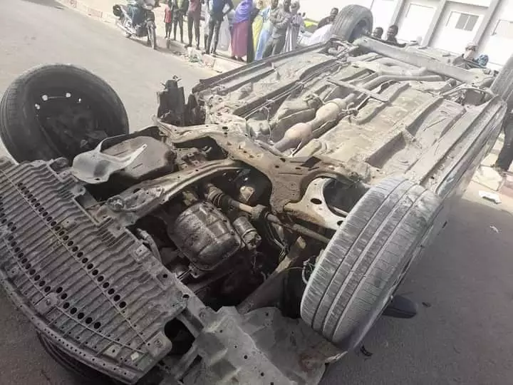 Photos effroyables d’un accident routier dans le centre-ville de la capitale