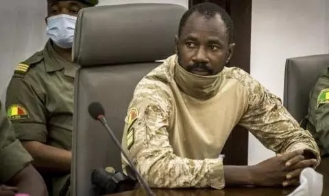 Le président de la transition militaire malienne 