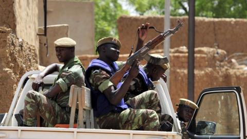 Au moins 100 morts dans une attaque au Nord du Burkina Faso