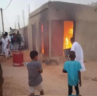 Un véhicule et un magasin détruits dans deux incendies séparés à Nouakchott