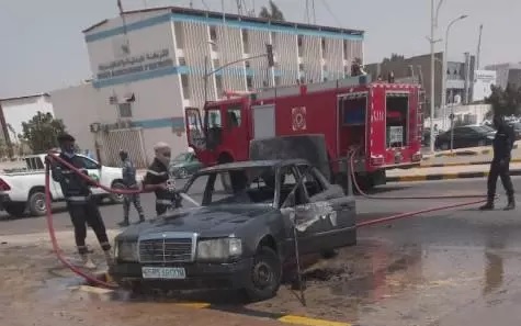 Nouakchott : Un citoyen incendie son véhicule dans le centre-ville