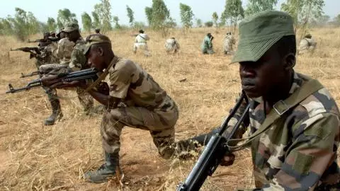 Niger : au moins 17 soldats tués dans une attaque près du Burkina Faso
