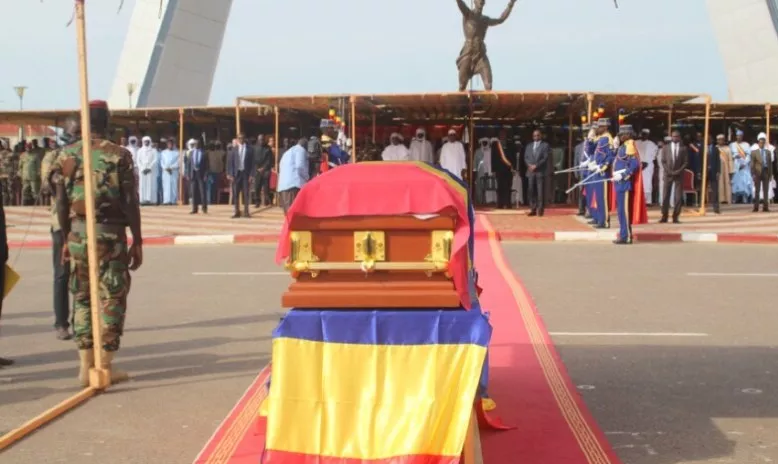 Le président Ghazouani présent aux obsèques du Maréchal tchadien (photos)
