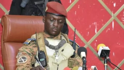 Burkina : Le combat pour l’indépendance totale a commencé, dit Traoré