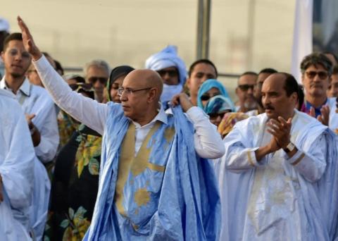 أول تبادل للسطلة في موريتانيا  بين رئيسين منتخبين - (المصدر: الإنترنت)