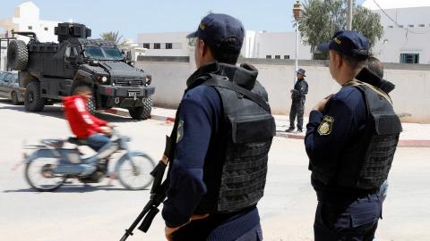 الشرطة التونسية في المنطقة الحدودية مع ليبيا (أرشيفية)