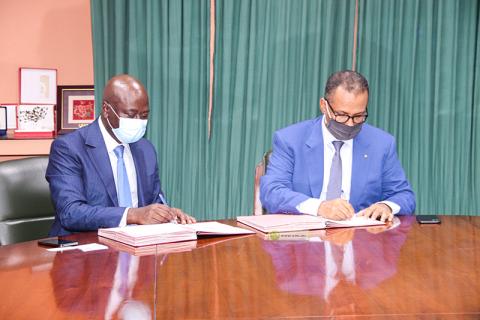 توقيع الاتفاقية بين الجانب الموريتاني والسنغالي- المصدر (وما)