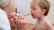 إذا لم تفلح التدابير المنزلية في مواجهة التهاب الحلق، يجب استشارة طبيب الأطفال (الألمانية)